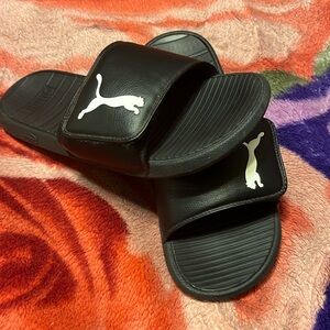 Puma slides size 10 in men